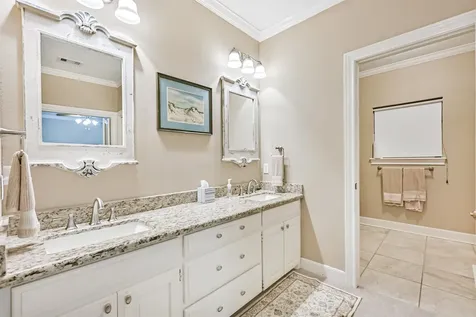 108 Fir Drive Lake Jackson TX 77566