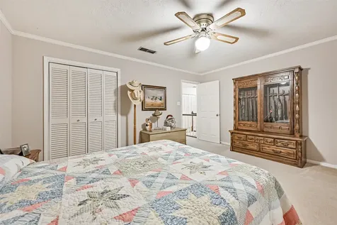 108 Fir Drive Lake Jackson TX 77566