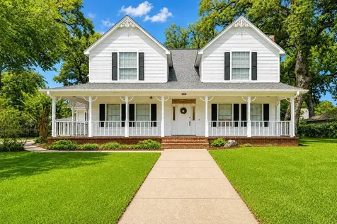 108 Fir Drive Lake Jackson TX 77566