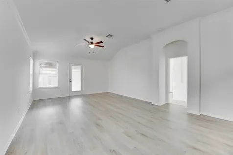 2410 Lakecrest Town Drive Katy TX 77493