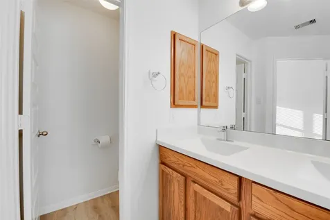 2410 Lakecrest Town Drive Katy TX 77493