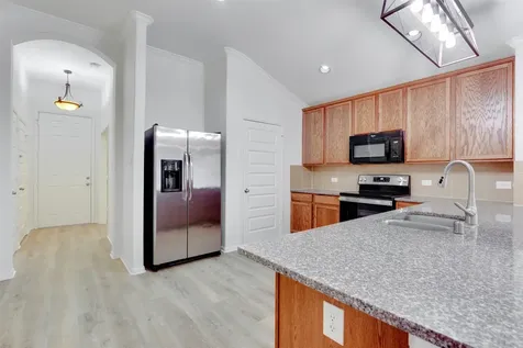 2410 Lakecrest Town Drive Katy TX 77493