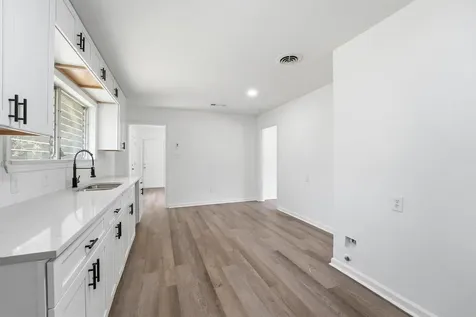 5002 Live Oak Drive Texas City TX 77591