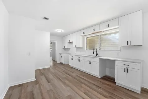 5002 Live Oak Drive Texas City TX 77591