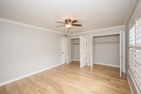 9015 Gaylord Street 57 Hedwig Village TX 77024