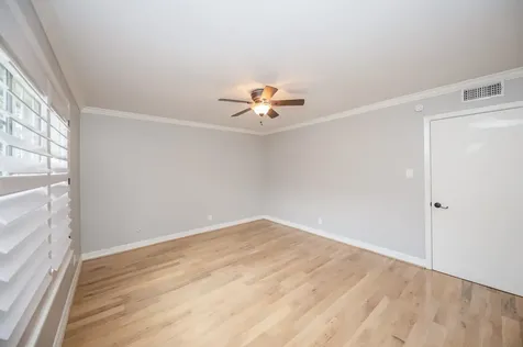9015 Gaylord Street 57 Hedwig Village TX 77024