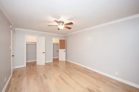 9015 Gaylord Street 57 Hedwig Village TX 77024