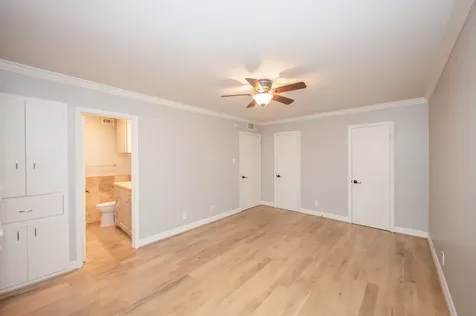 9015 Gaylord Street 57 Hedwig Village TX 77024