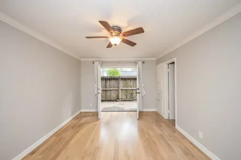 9015 Gaylord Street 57 Hedwig Village TX 77024