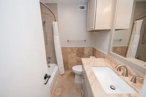 9015 Gaylord Street 57 Hedwig Village TX 77024