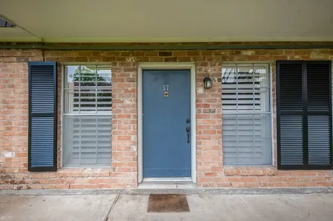 9015 Gaylord Street 57 Hedwig Village TX 77024