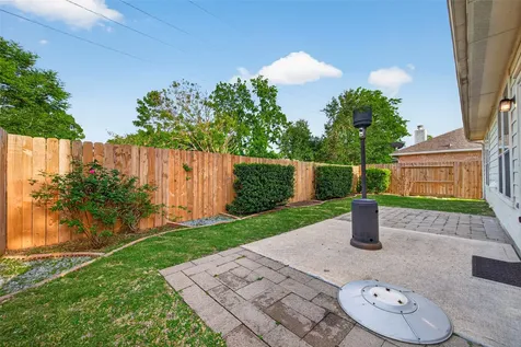 16315 Woma Court Sugar Land TX 77498