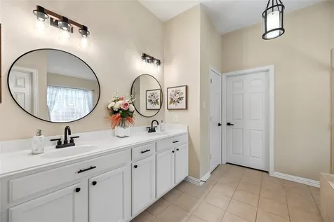 12323 E Elizabeth Shore Loop Cypress TX 77433
