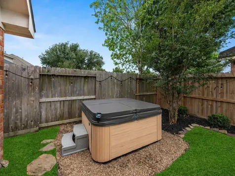 12323 E Elizabeth Shore Loop Cypress TX 77433