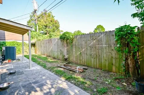 4433 Pease Street Houston TX 77023