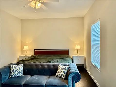 4433 Pease Street Houston TX 77023