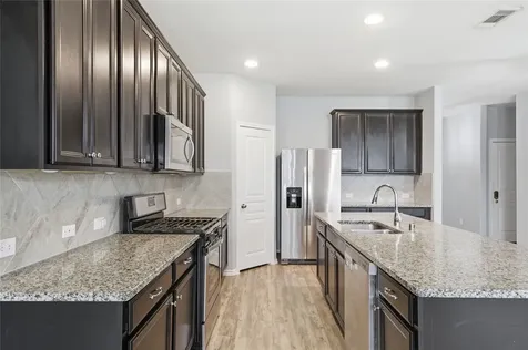 30253 Creekside Drive Brookshire TX 77423