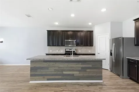 30253 Creekside Drive Brookshire TX 77423