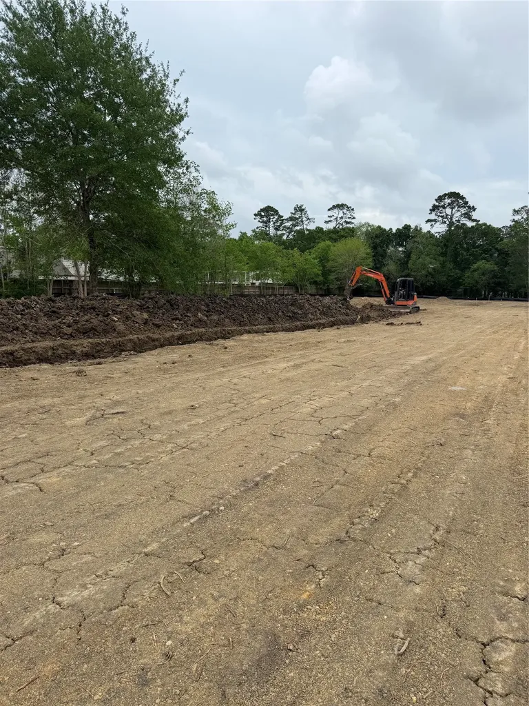 0 Crest Lot 13 Drive Dickinson TX 77539