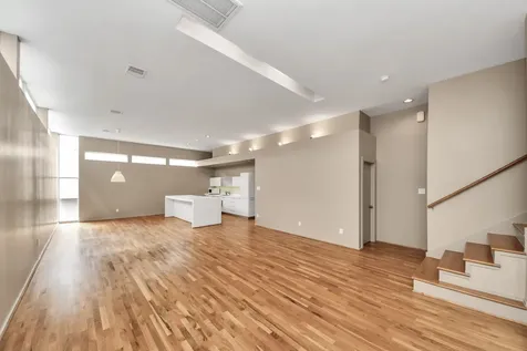 1113 W 17th Street Houston TX 77008