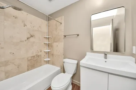 1113 W 17th Street Houston TX 77008