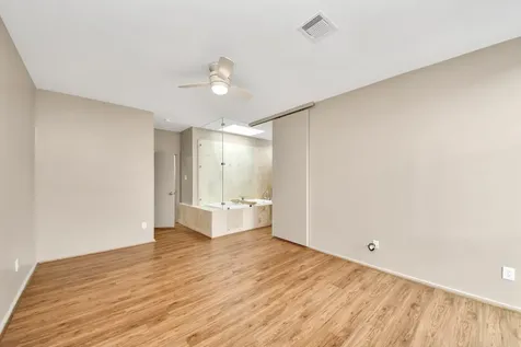 1113 W 17th Street Houston TX 77008