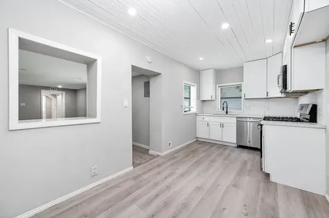 4356 Phlox Street Houston TX 77051