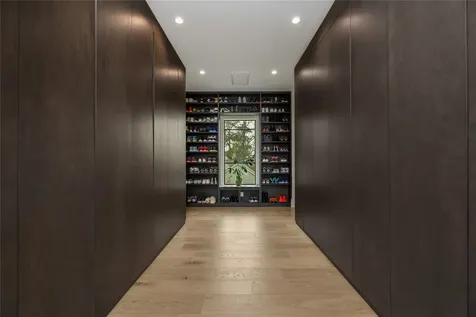 419 W 30th Street Houston TX 77018