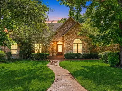 10 Wellington Lane Conroe TX 77304