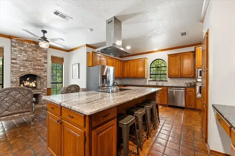 10 Wellington Lane Conroe TX 77304