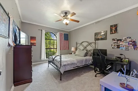10 Wellington Lane Conroe TX 77304