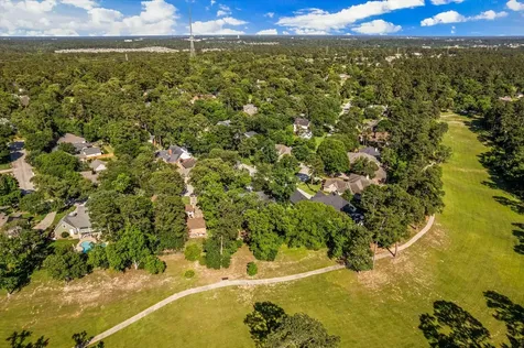10 Wellington Lane Conroe TX 77304
