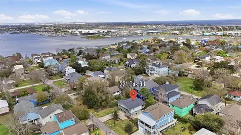 221 Oak Road Clear Lake Shores TX 77565