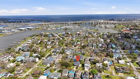 221 Oak Road Clear Lake Shores TX 77565