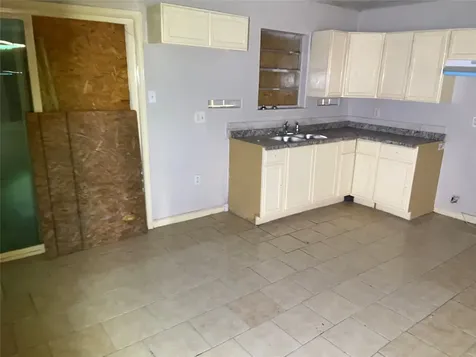 3704 Seabrook Street Houston TX 77021
