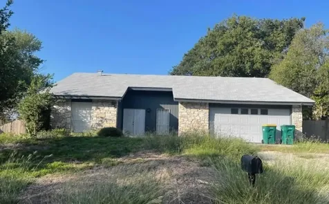 13519 Brinwood Universal City TX 78148