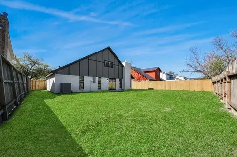 10510 White Fawn Drive Houston TX 77041