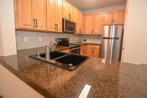 12707 Boheme Drive 604 Houston TX 77024