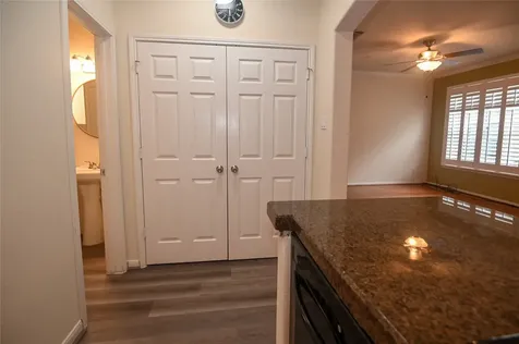 12707 Boheme Drive 604 Houston TX 77024