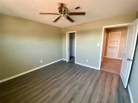 8922 Glacier Avenue Texas City TX 77591