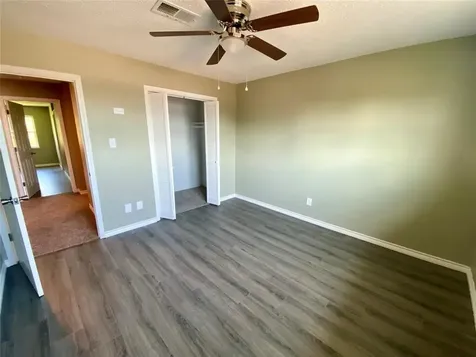 8922 Glacier Avenue Texas City TX 77591