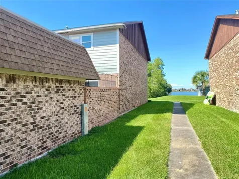 8922 Glacier Avenue Texas City TX 77591