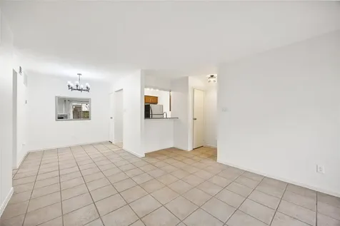 2120 El Paseo Street 803 Houston TX 77054