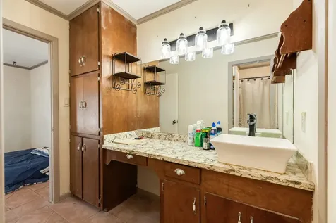 3413 Glen Haven Drive Bay City TX 77414