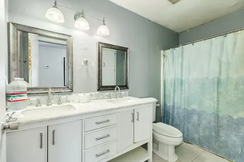 3413 Glen Haven Drive Bay City TX 77414