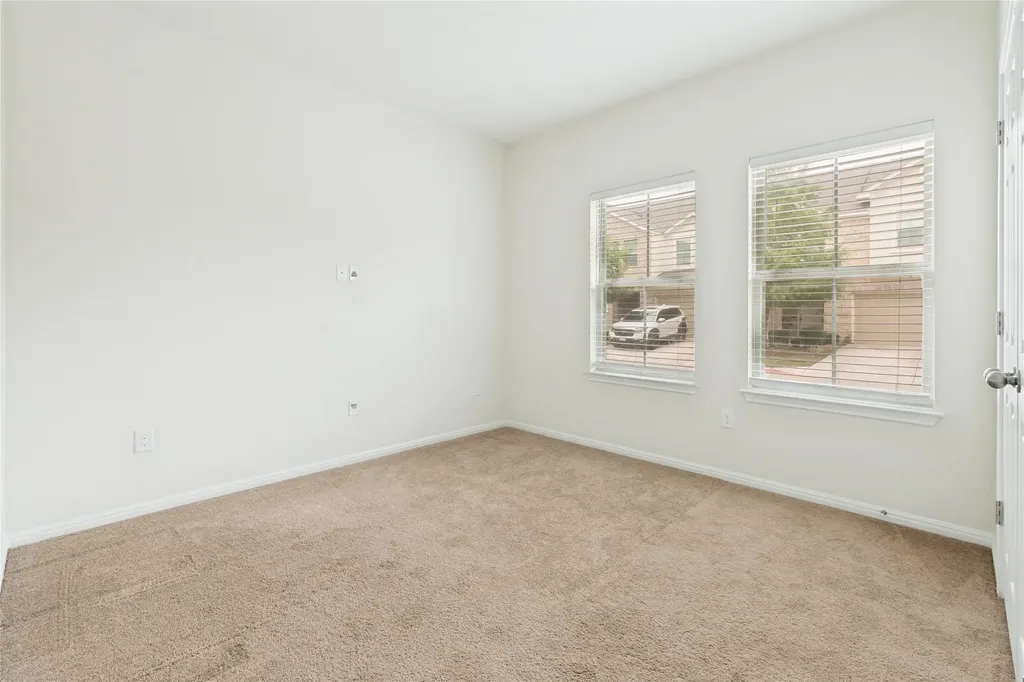 12807 Leatherback Lane Austin TX 78729