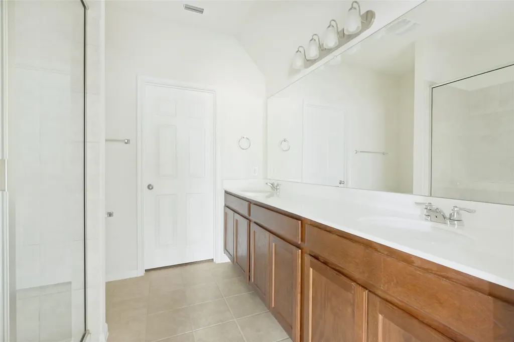 12807 Leatherback Lane Austin TX 78729