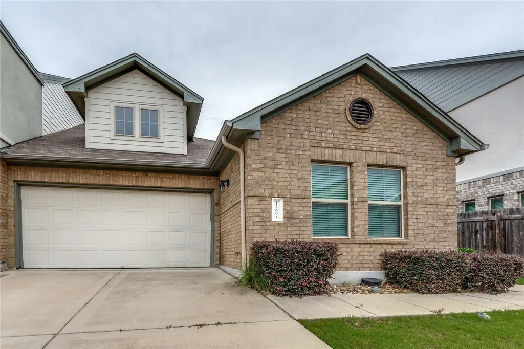 12807 Leatherback Lane Austin TX 78729