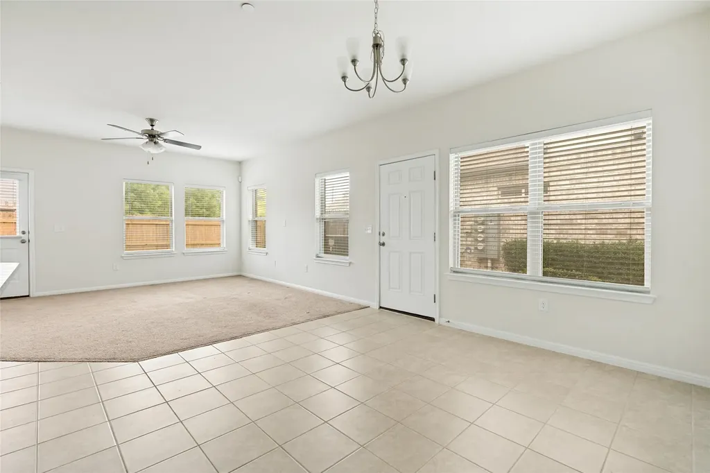 12807 Leatherback Lane Austin TX 78729