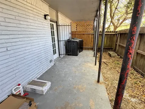 3300 Yorktown Street 4 Houston TX 77056
